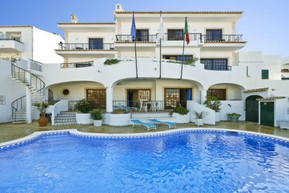 Bertolina Pensión Albufeira